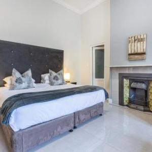 4 on Varneys Guest House Cape town